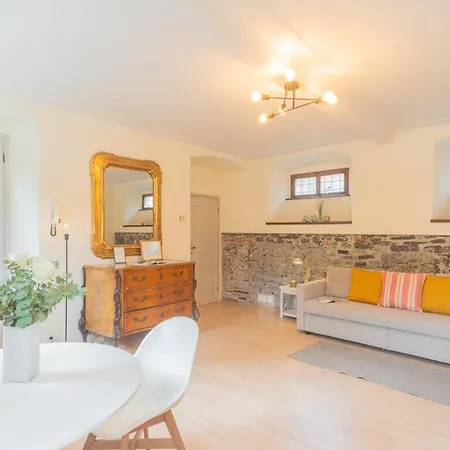 La Piazza Di * צ'רנוביו