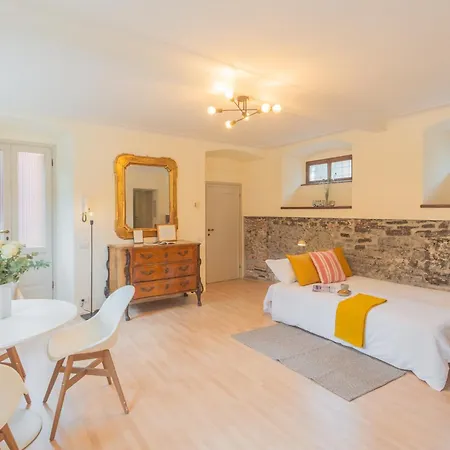 La Piazza Di * צ'רנוביו